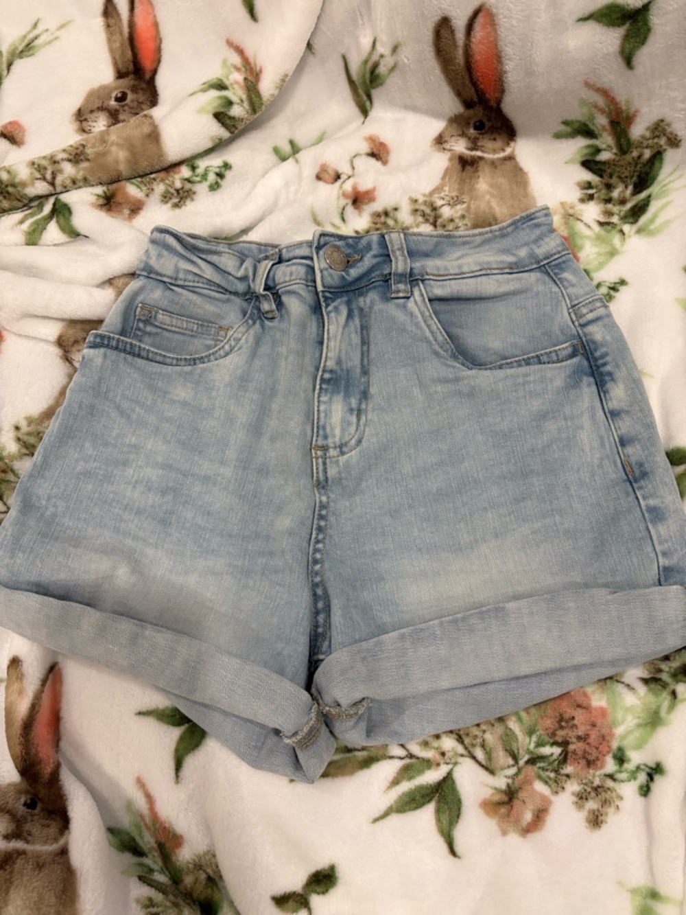 High-Rise Light Blue Denim Shorts with Cuffed Hem